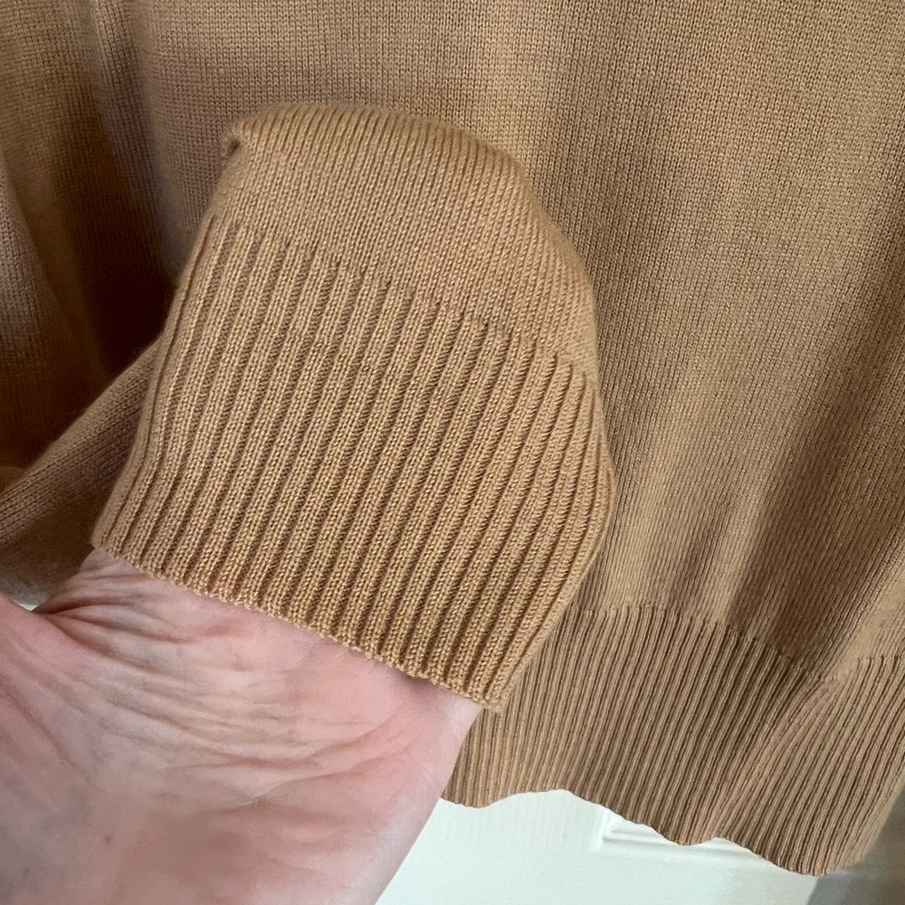 Banana Republic Camel Crew Neck Sweater Merino Wool - Picture 3 of 9